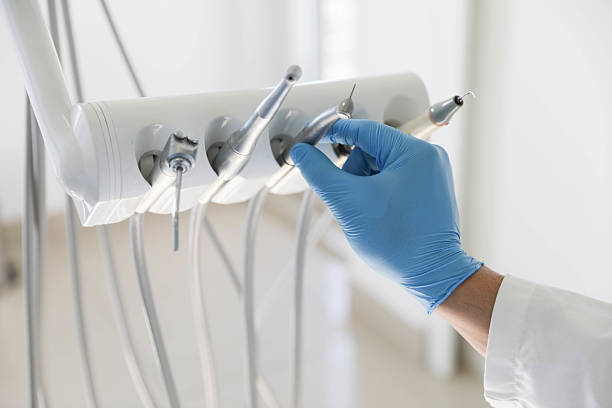Professional Tooth Extraction technician working in Garnett, KS